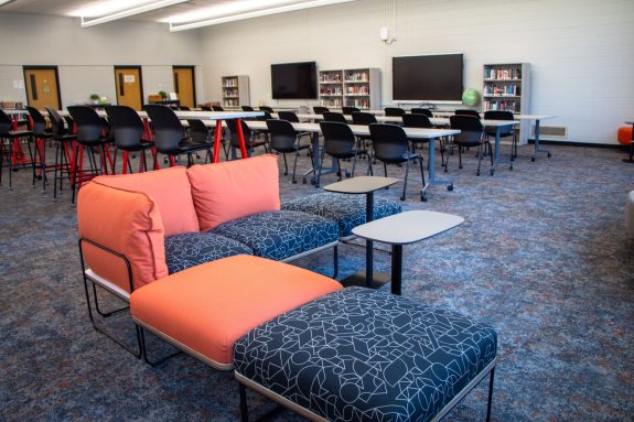 Clio High School - Media Center